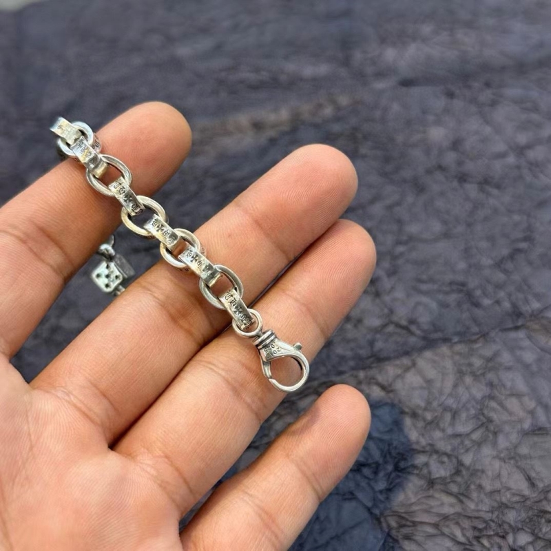 Ch*0me He**ts bracelets